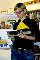 Bücherei Strass im Zillertal - 1 Meter Bücher Demenz - Demenzfreundliches Zillertal